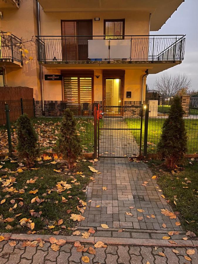 Studio One Ogrodek I Parking Гожув-Велькопольски Экстерьер фото